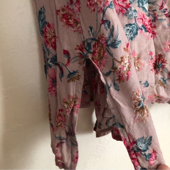 American Eagle Outfitters AEO Don't Ask Why Lightweight Floral Cardigan Sweater - Picture 5 of 8